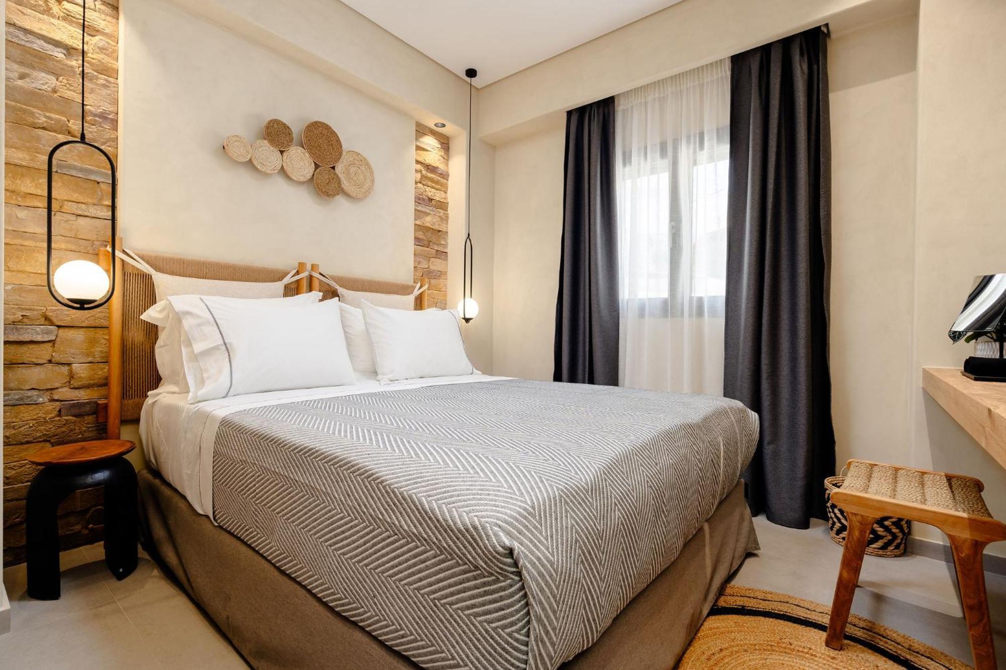 Legato With Private Pool Apartment Naxos City