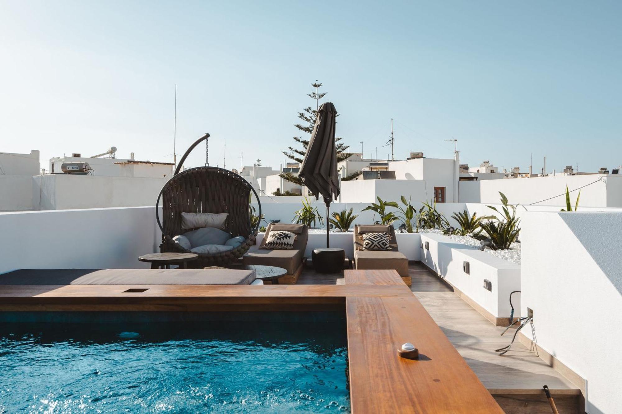 Apartment Legato With Private Pool Naxos City