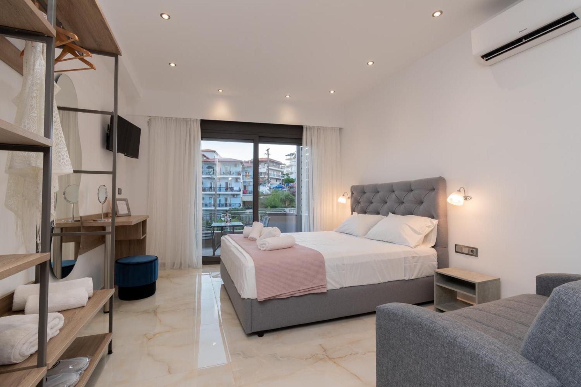 Marmo Premium 2 Apartment Neos Marmaras