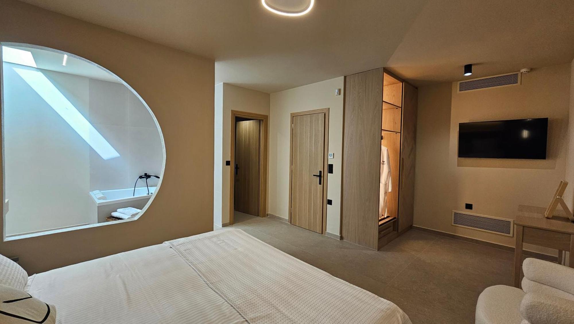 Piccadill Luxury Villa *