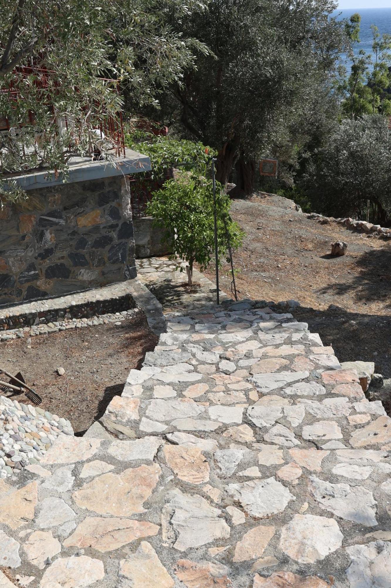 Guest house κόκκινος πύργος Plomari