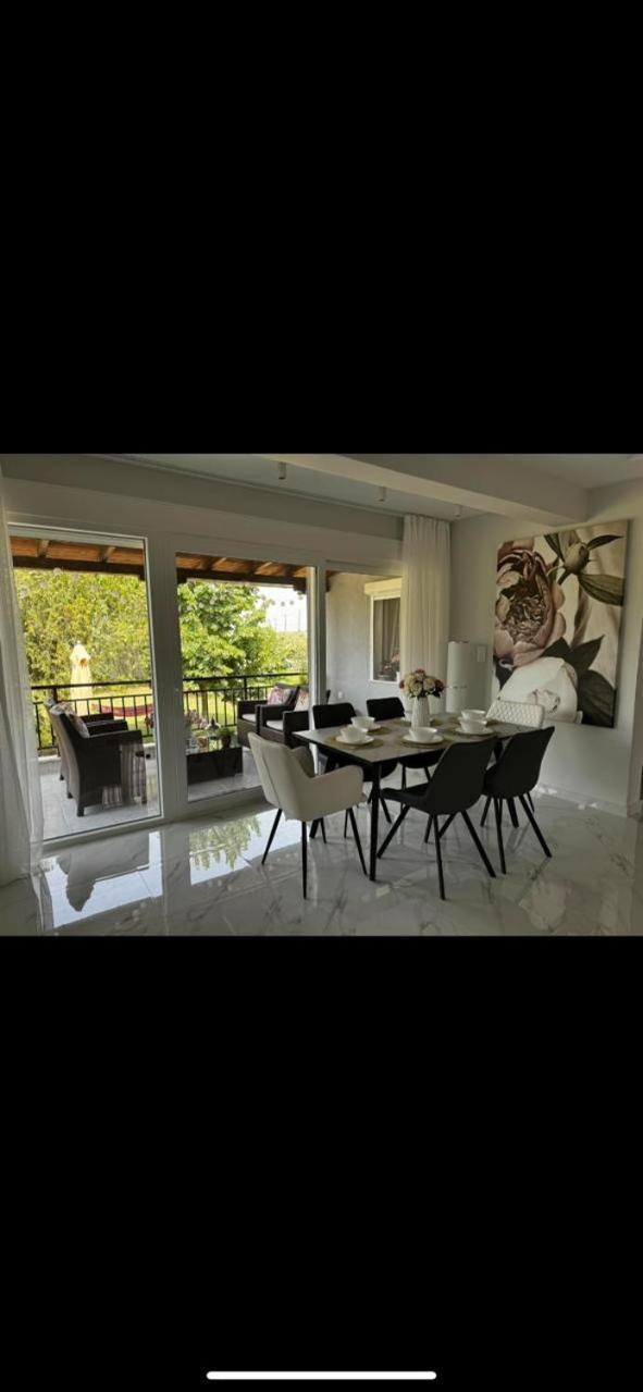 Elysian Escapes Country house
