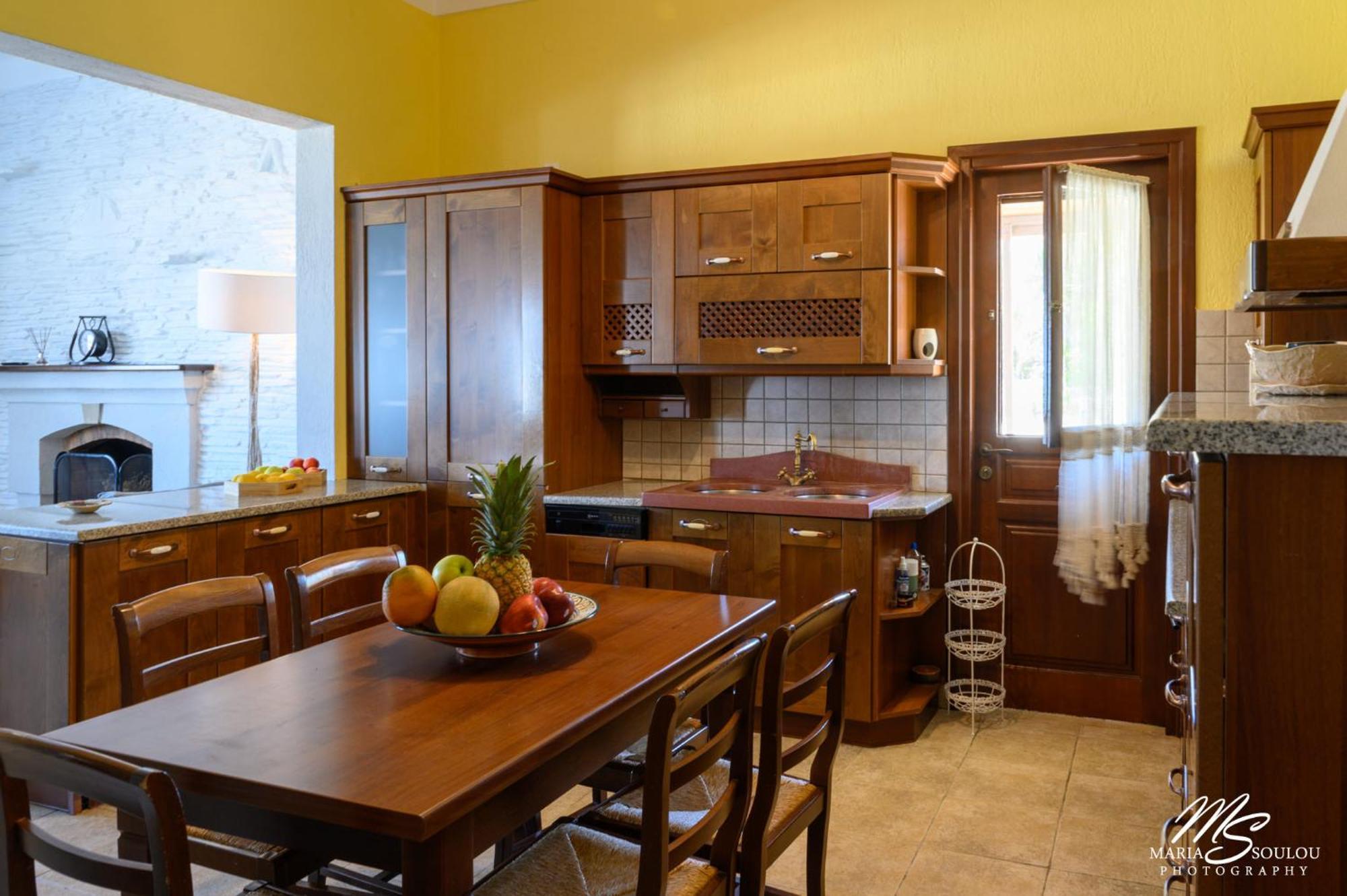 Siridaki 3 Bedroom By The