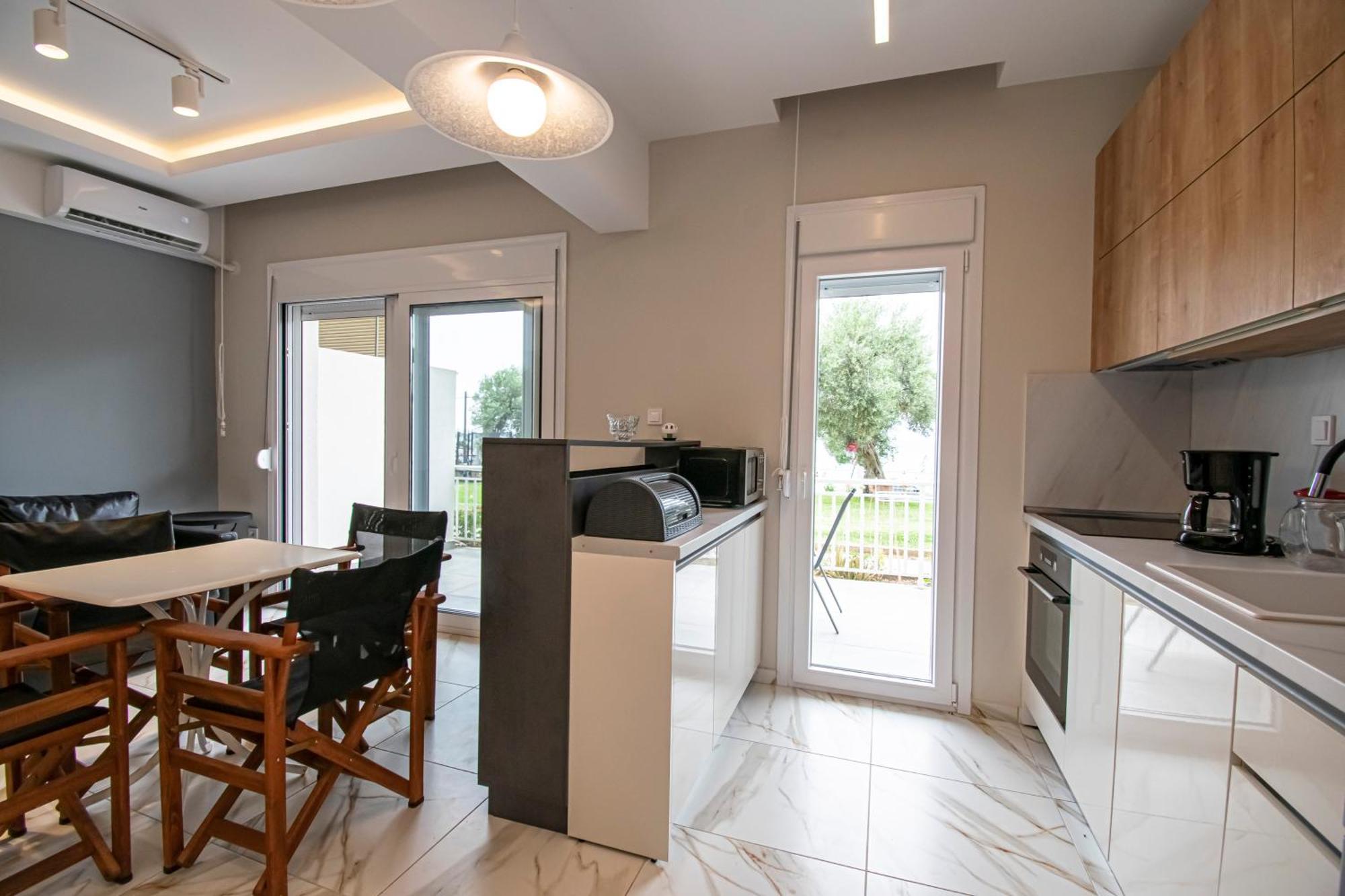 Apartment Eleni Seafront By Rentalspro Services-nea Moudania Halkidiki