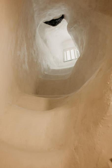 Evnoikon I- Jacuzzi Cave House In *