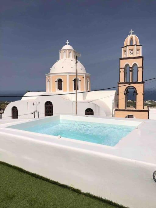 Evnoikon I- Jacuzzi Cave House In Holiday home