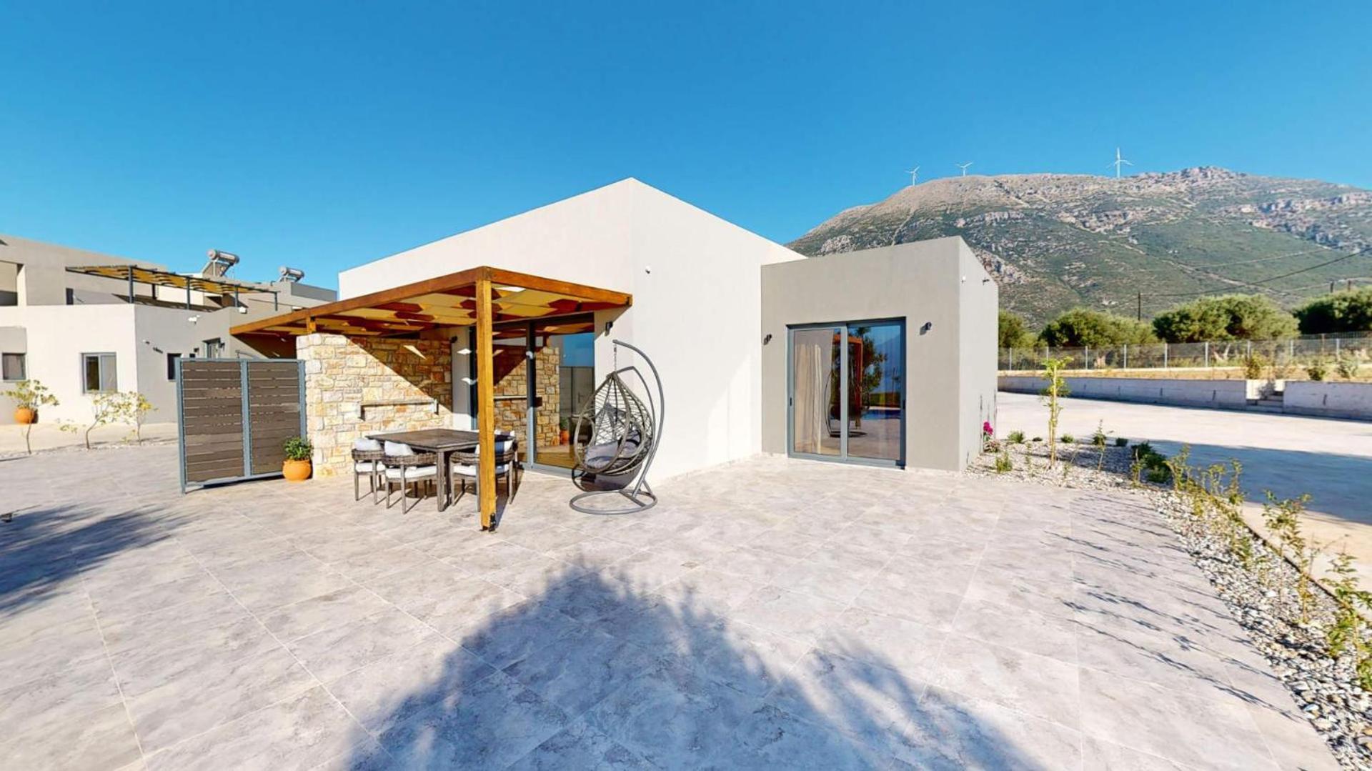 Villa Epipleon Serenity