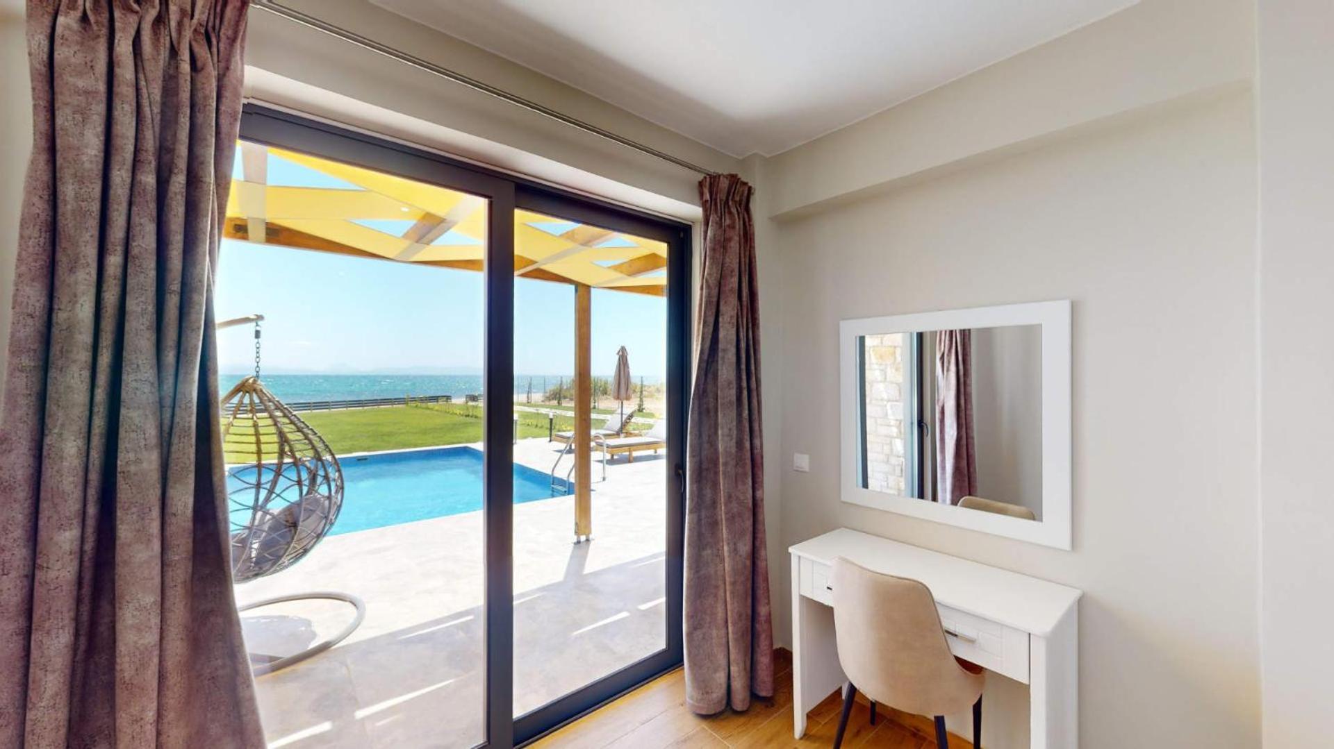 Villa Epipleon Serenity