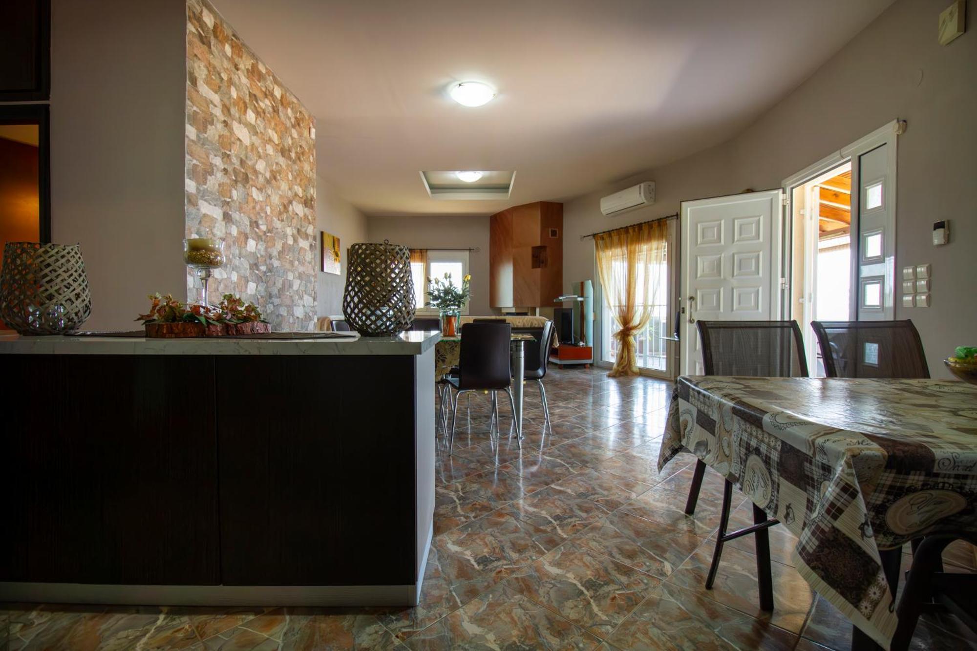 Tanias Seafront Villa-by Rentalspro Services- Halkidiki *