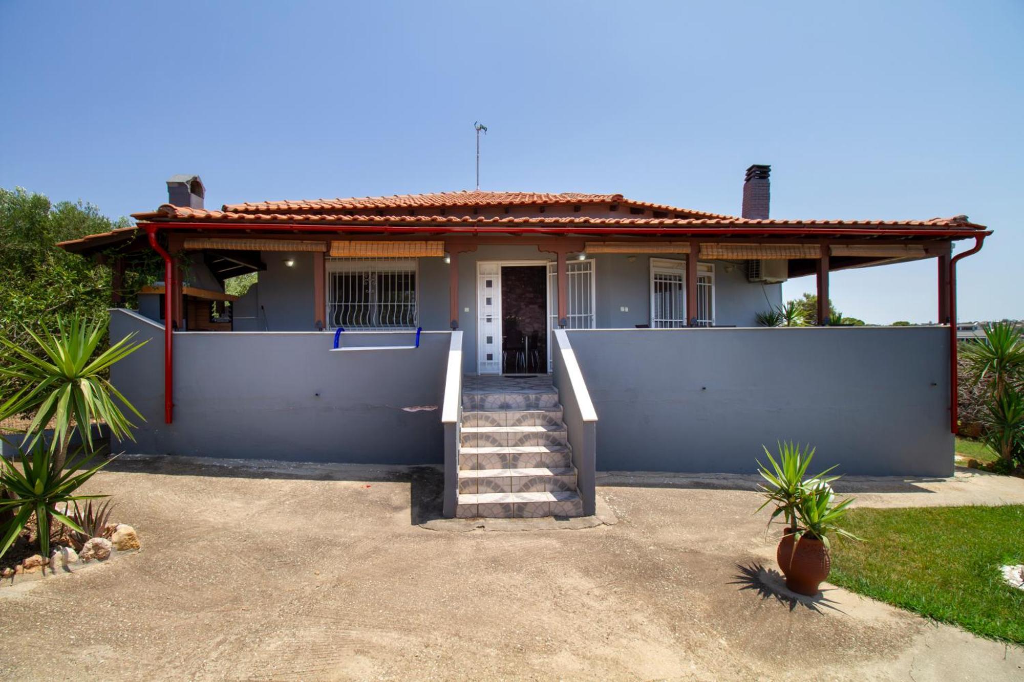 Tanias Seafront Villa-by Rentalspro Services- Halkidiki Villa Nea Poteidaia