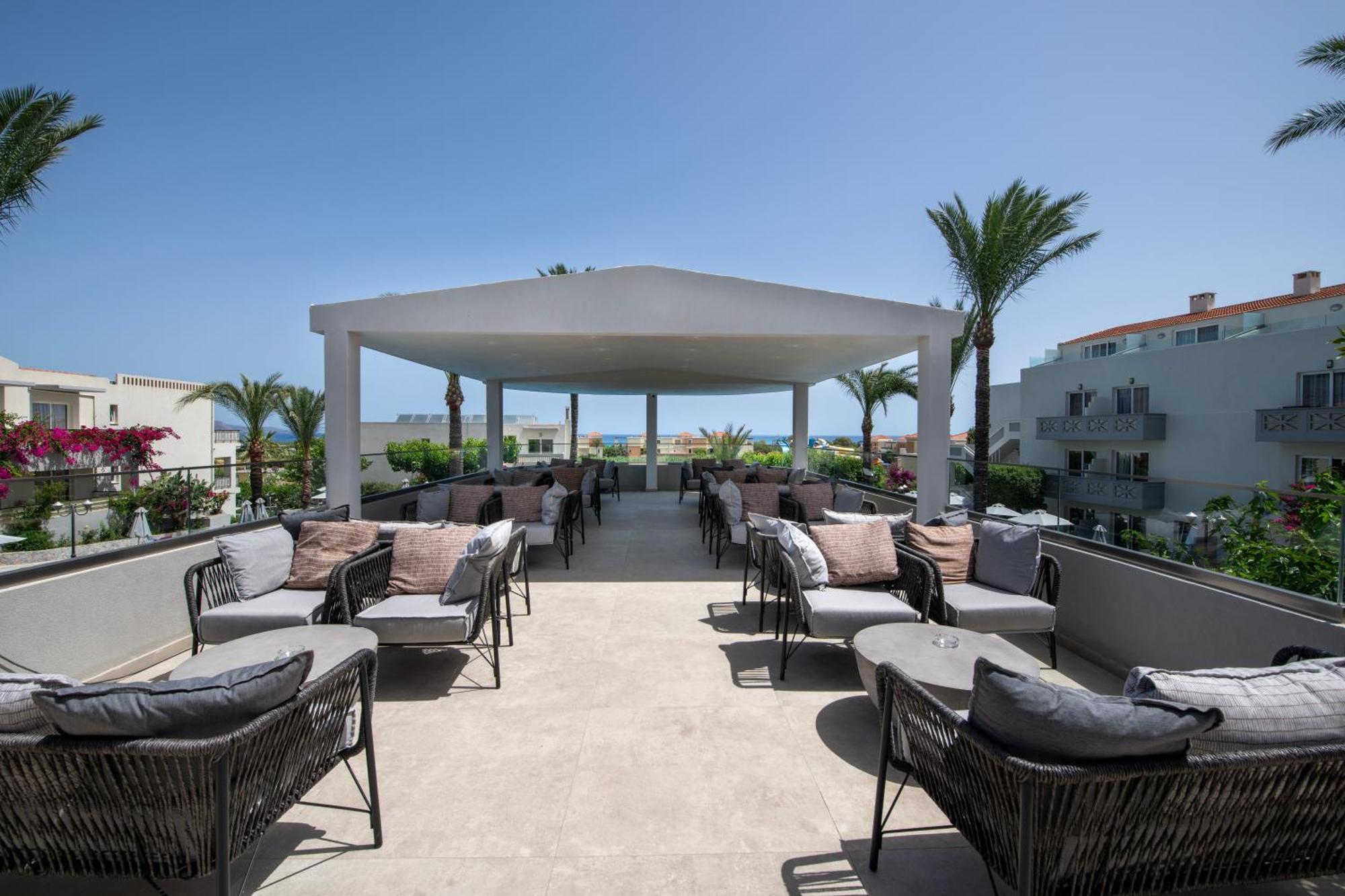 Selini & Waterpark Hotel 4*