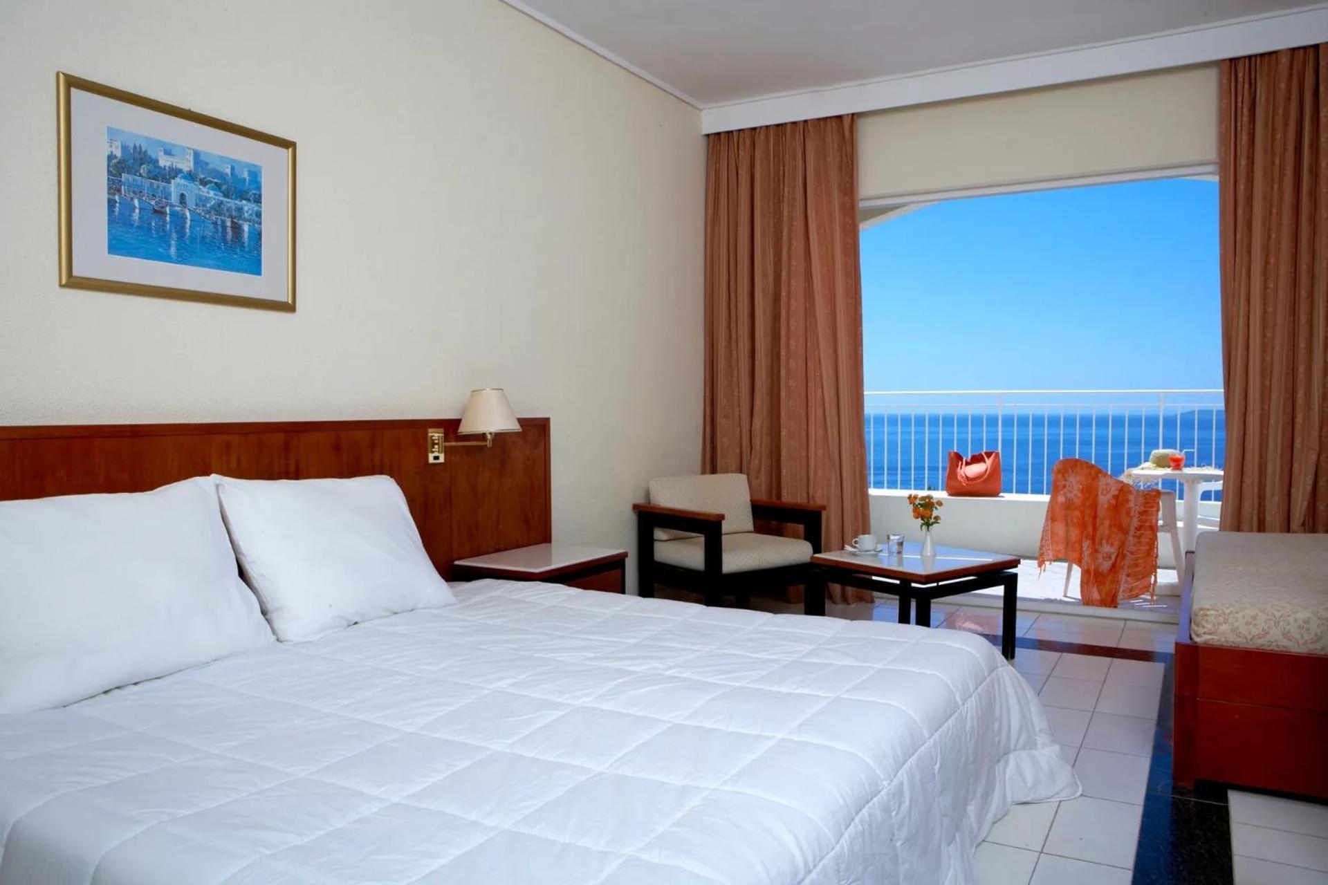 Sunshine Corfu And 4*