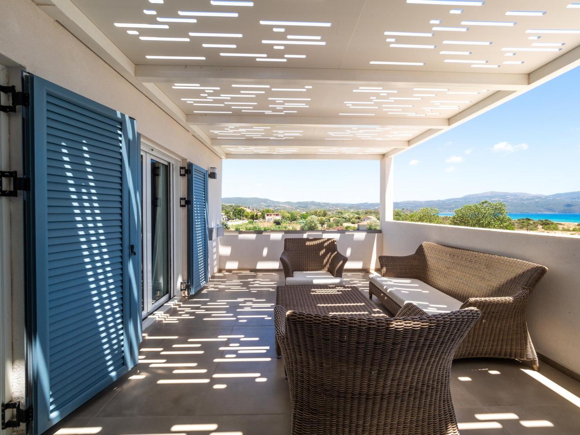 Paradise Hotel 4*