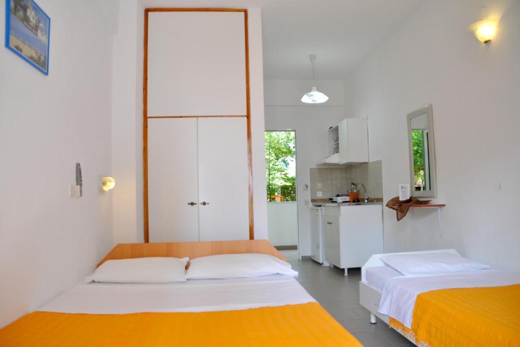 Alexandra Apartment