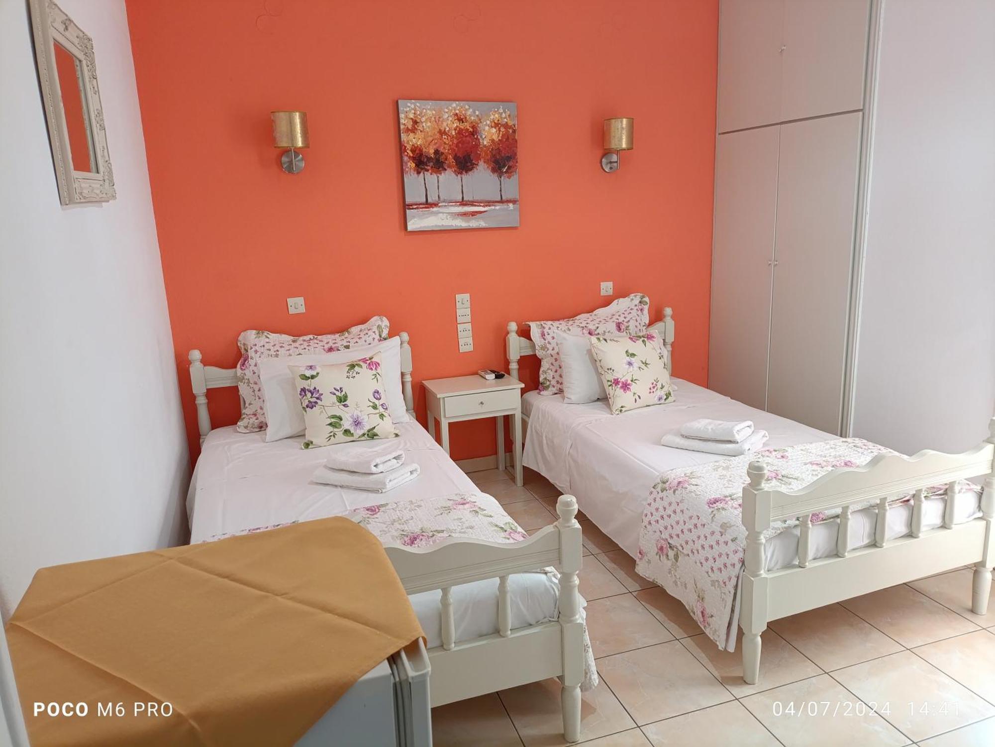 Guest house Galazios Kolpos