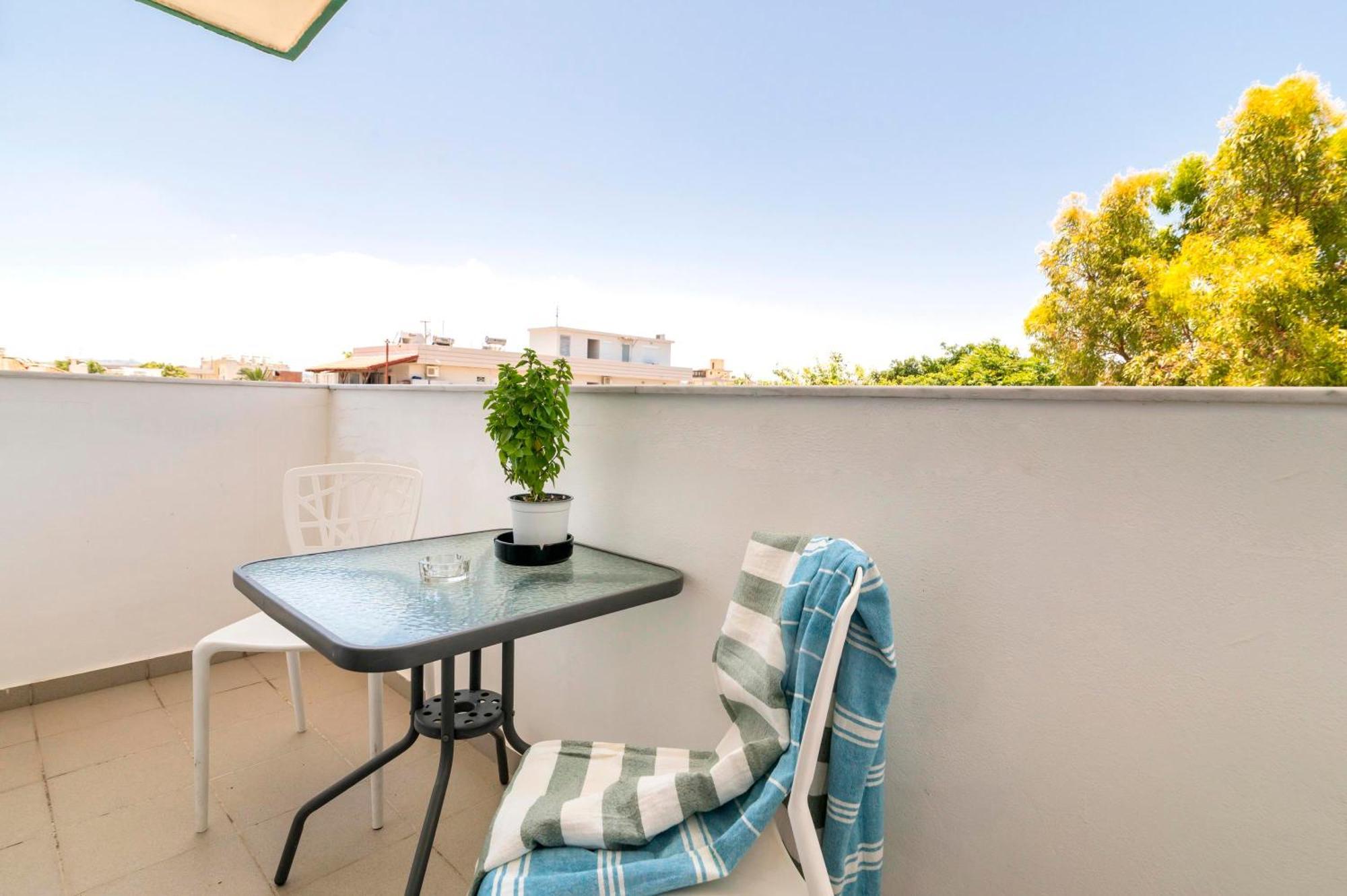 Aparthotel Lefka & 2*