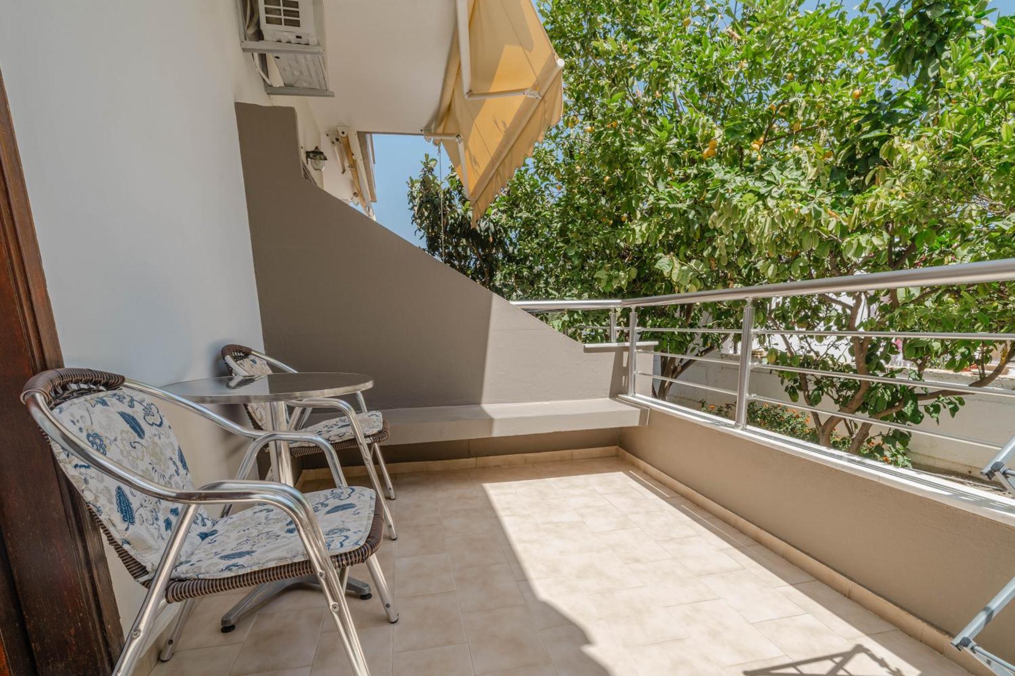 Apartment Manos Palaiochora