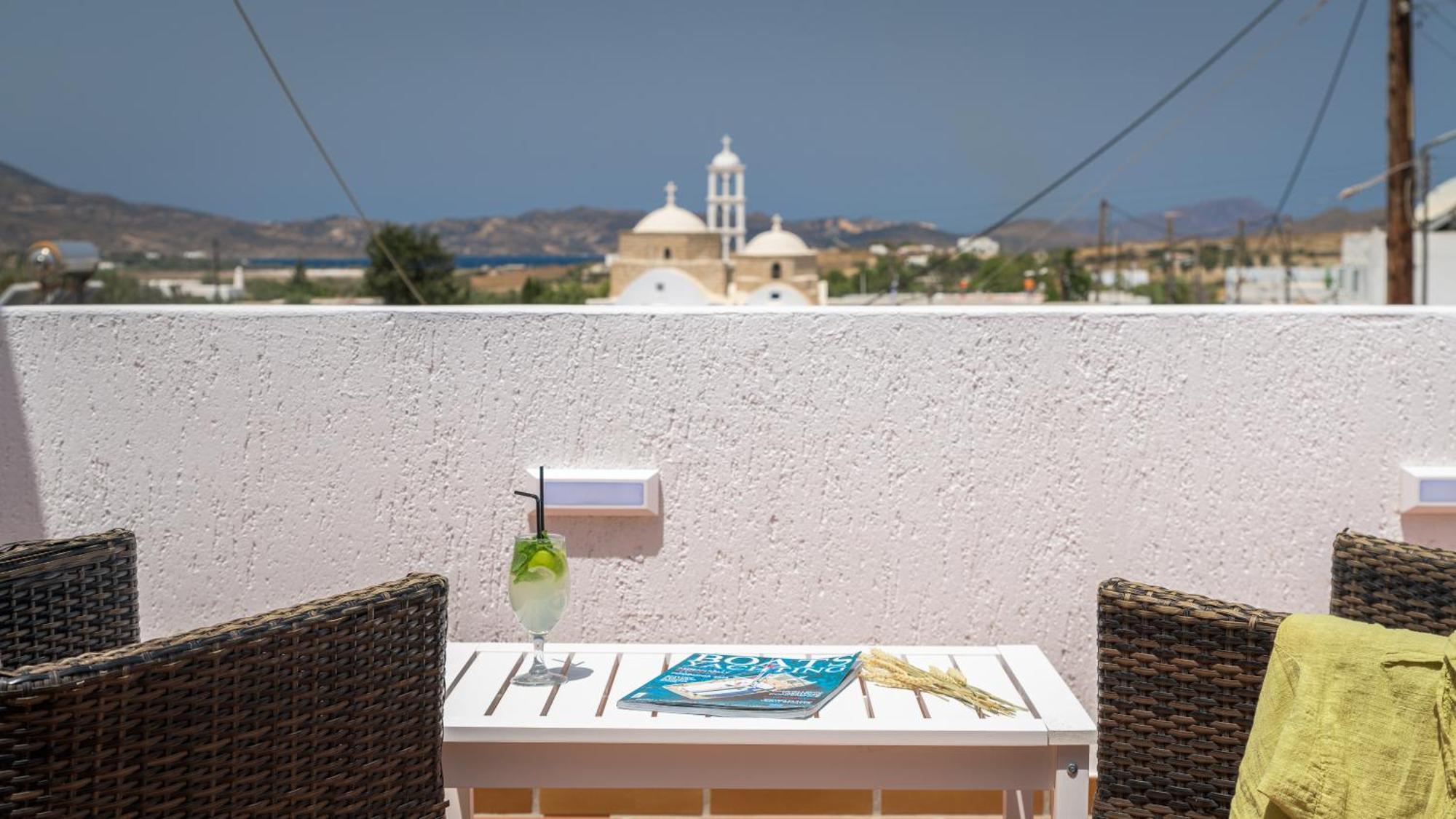 Guest house Avra Milos Zefiria