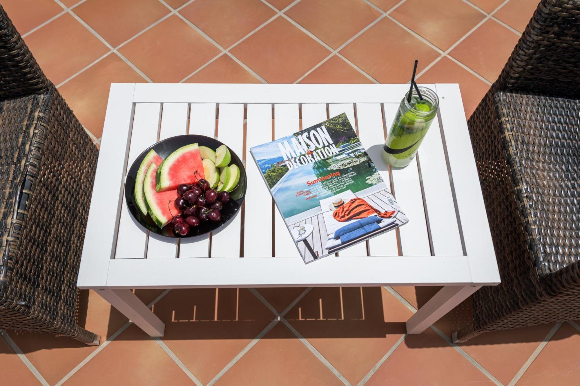 Guest house Avra Milos