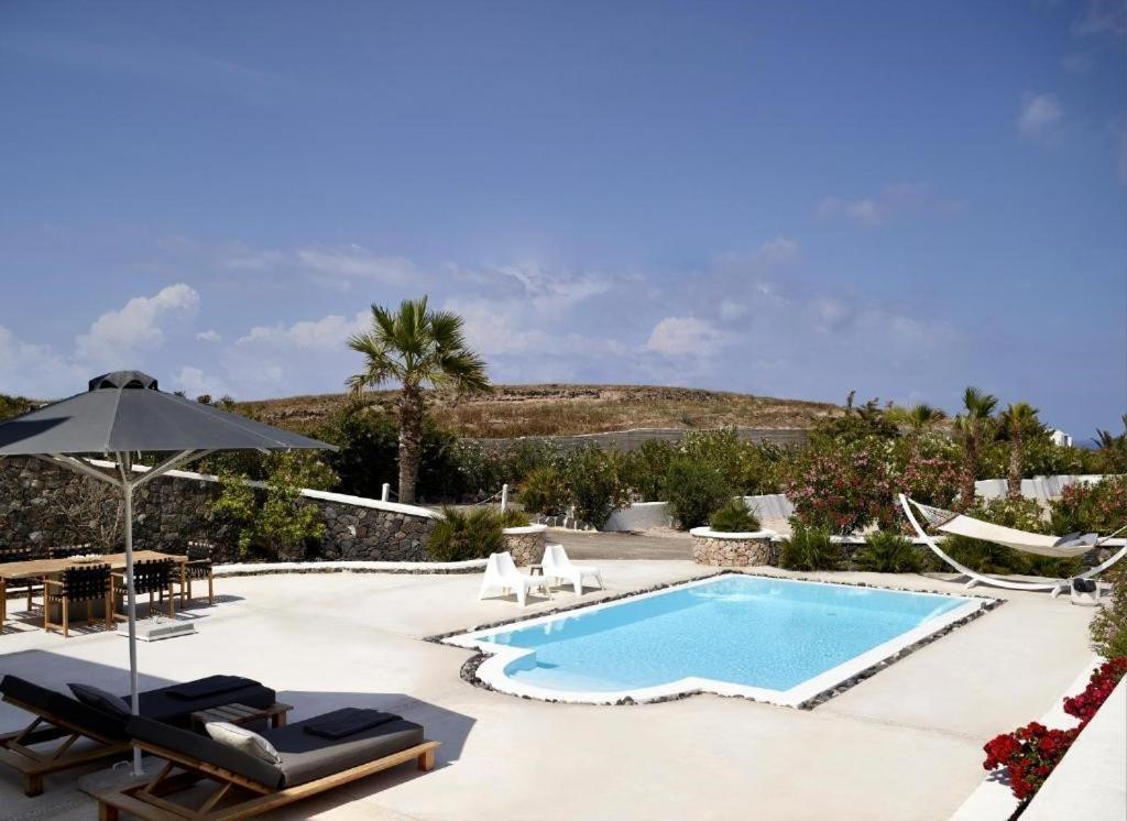 Hideaway Villa *
