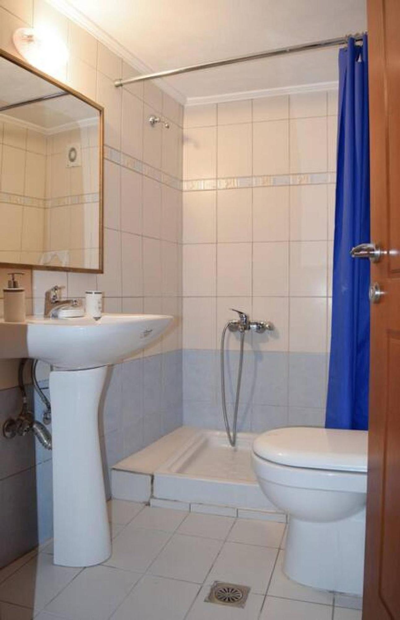Seaside In Agia Effimia Apartment