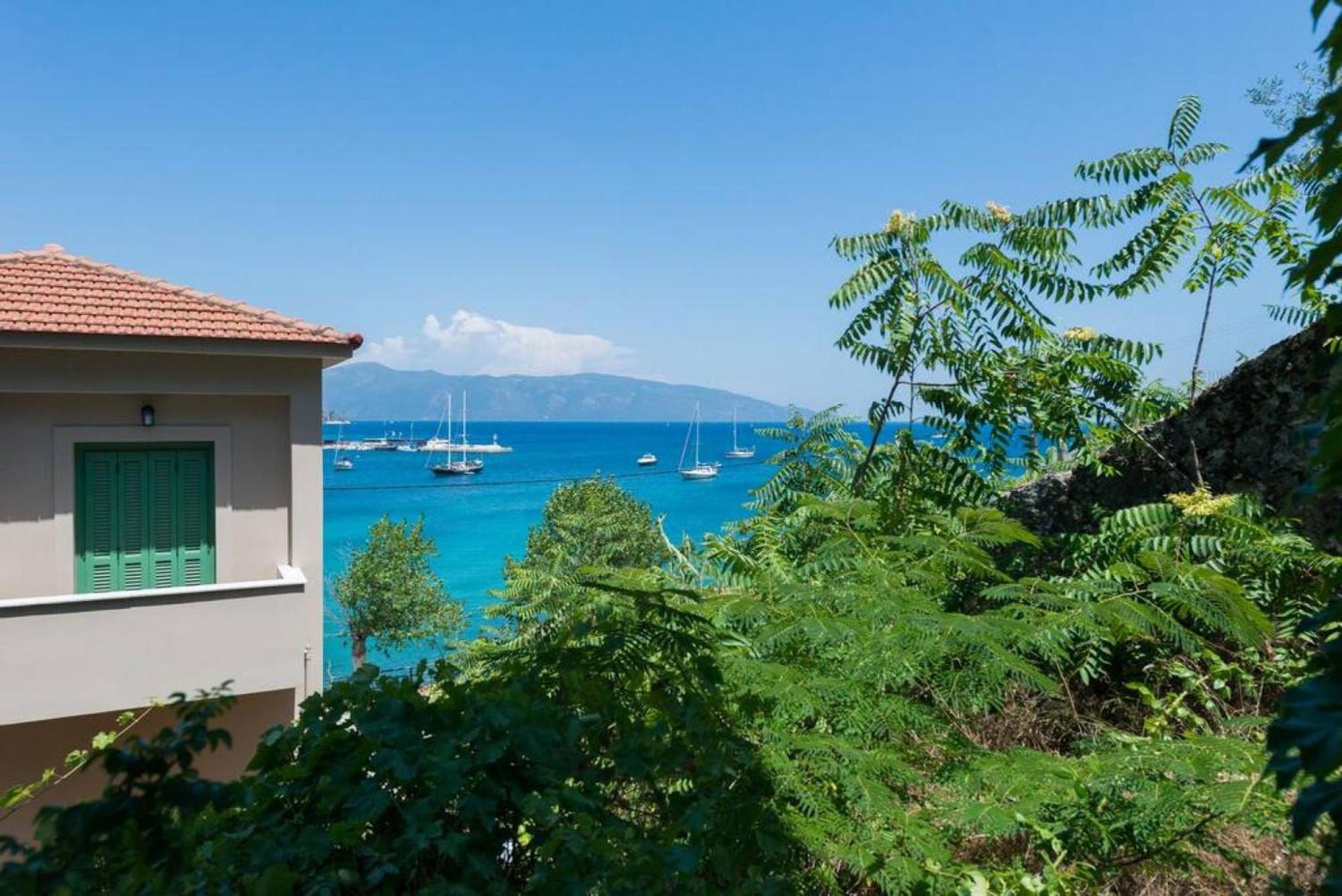 Apartment Seaside In Agia Effimia Agia Efimia