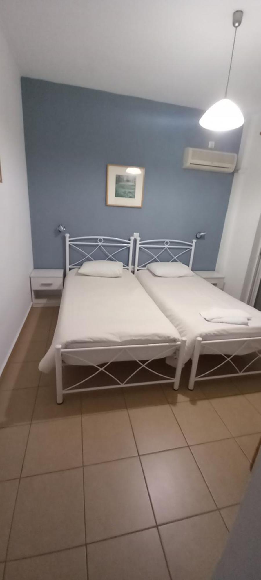 Nikolaki Hotel