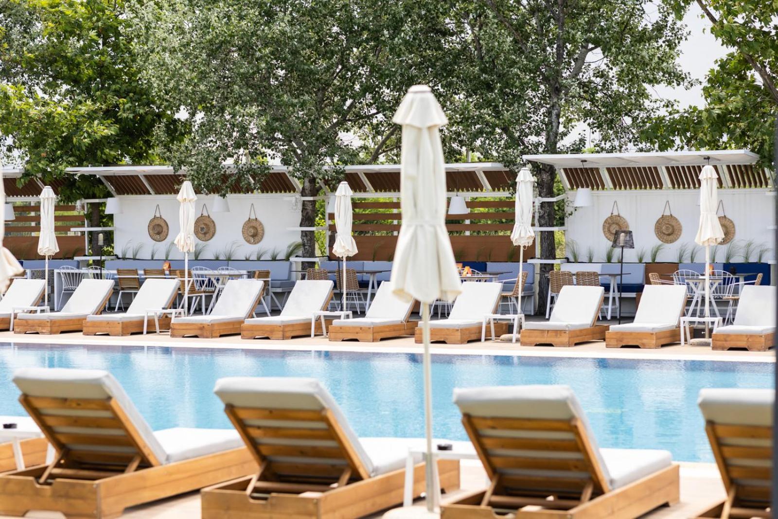 Hotel Mythic Summer 4*