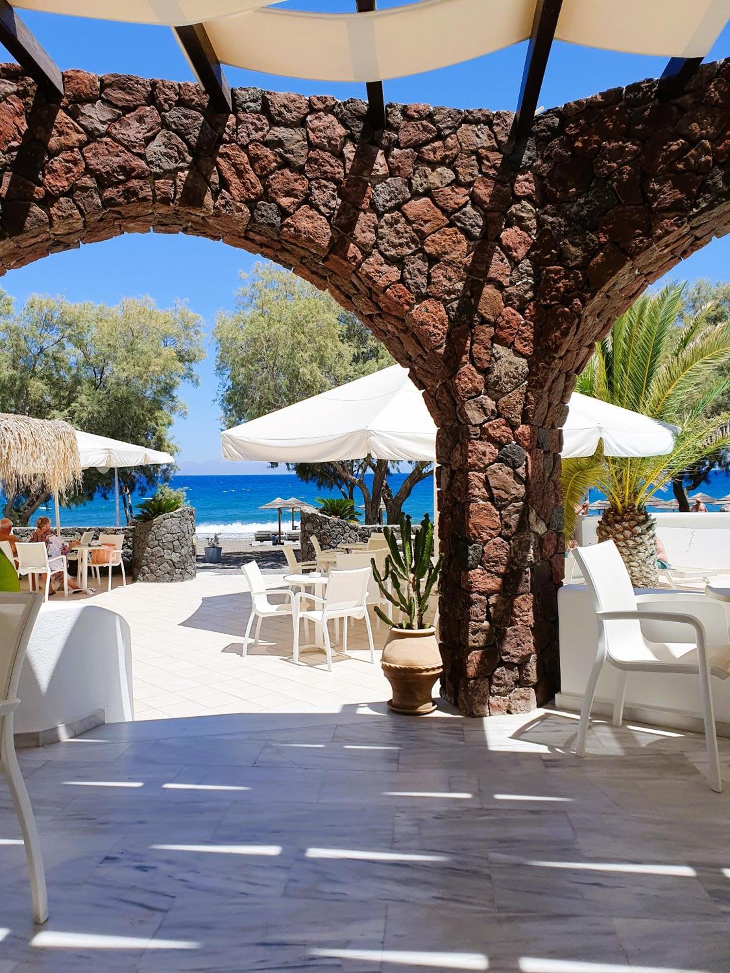 Arion Bay Santorini Hotel 3*