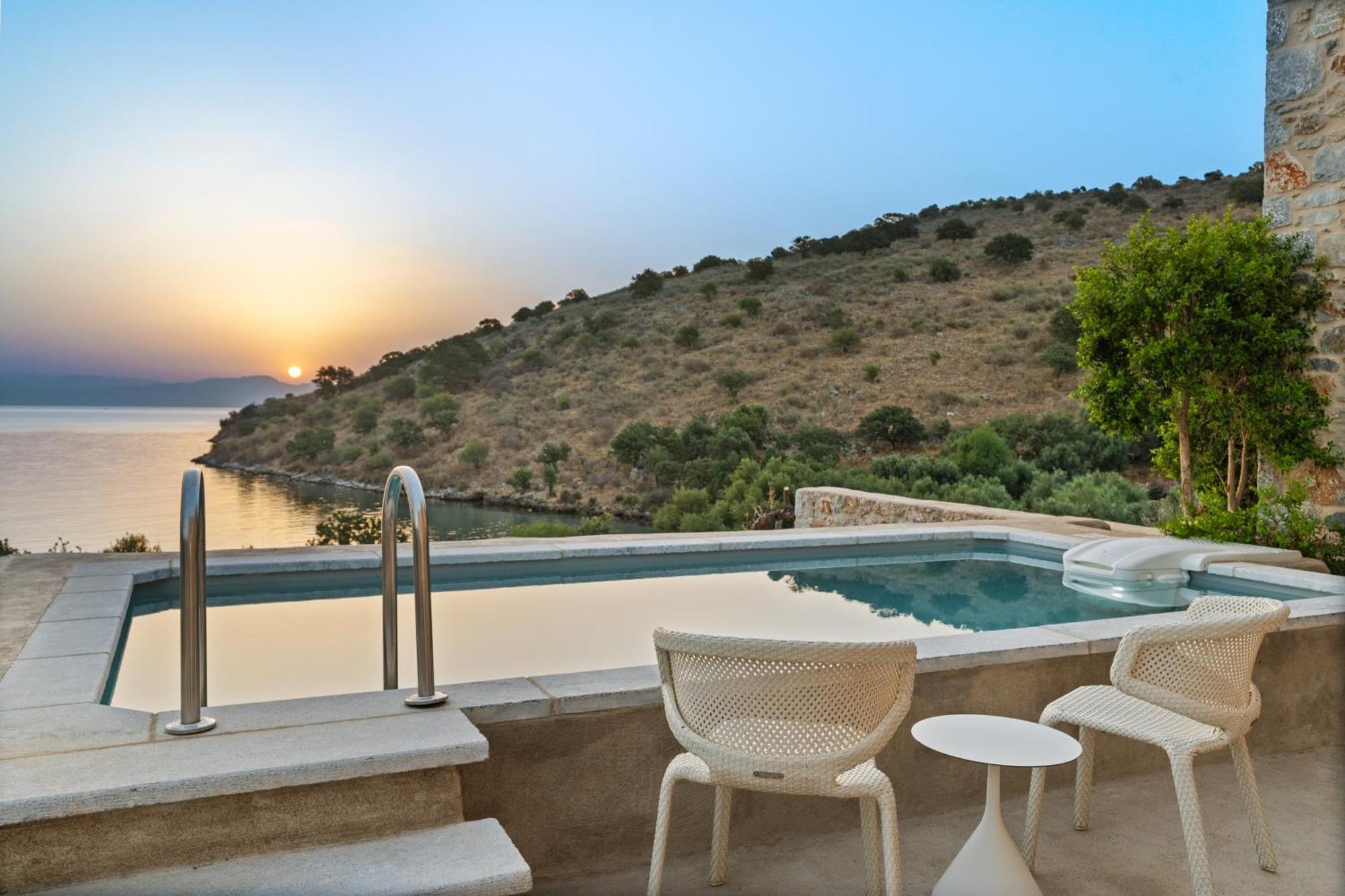 100 Rizes Seaside Resort- Small Luxury Of The World 4* Kalivia (Laconia)