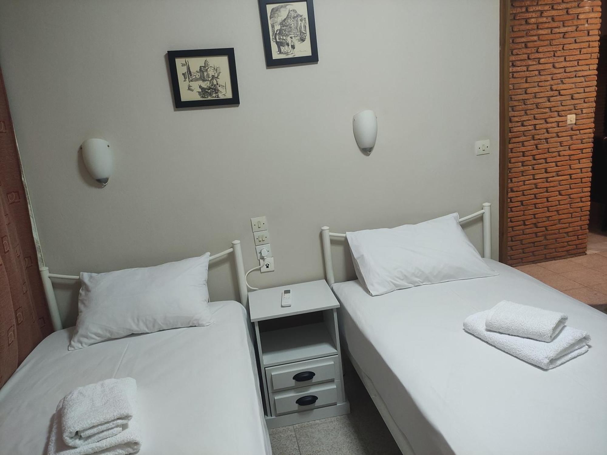 Aparthotel Econa *