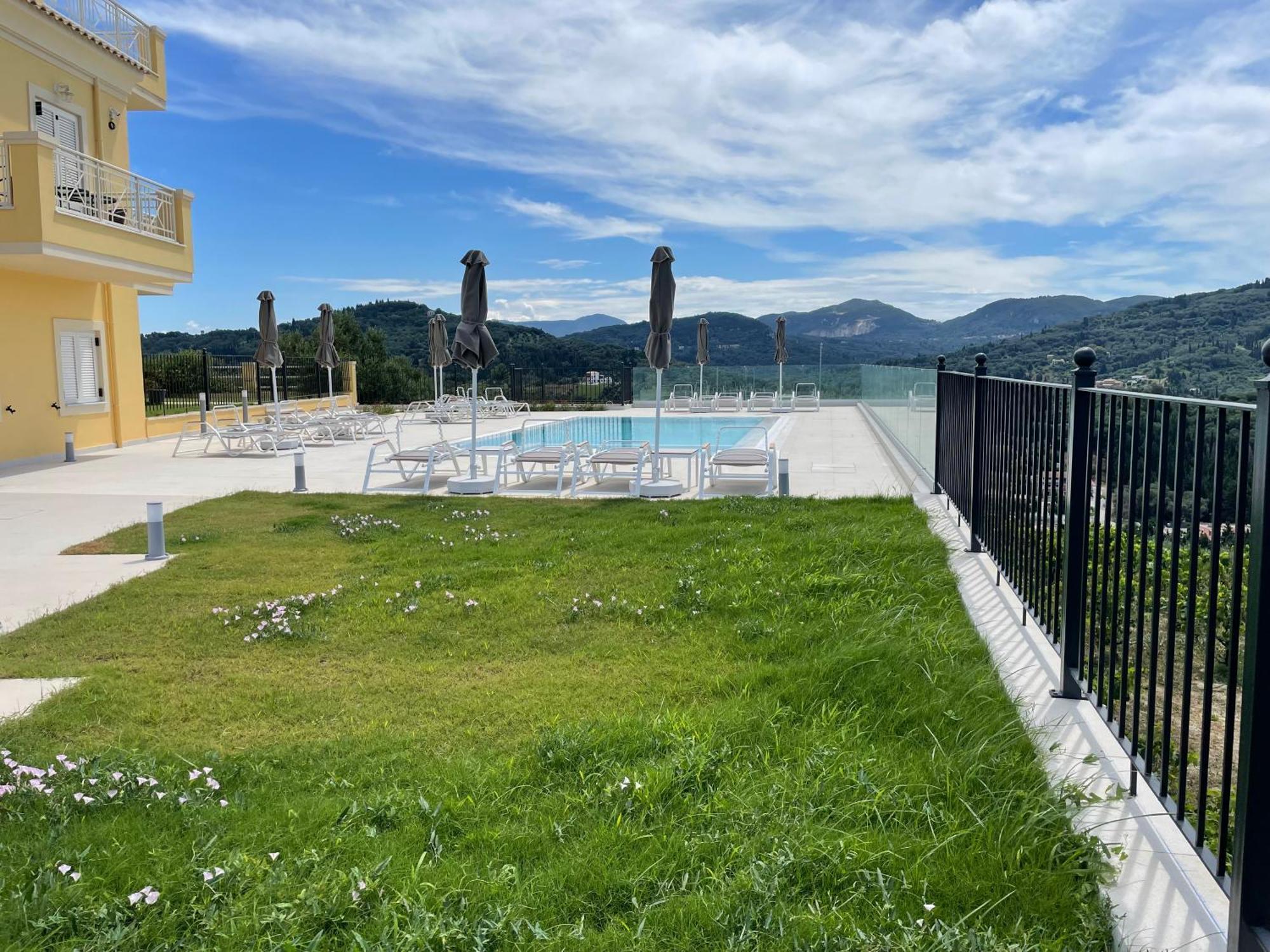 Apartment Sofia Amazing Views Agios Georgios Pagon