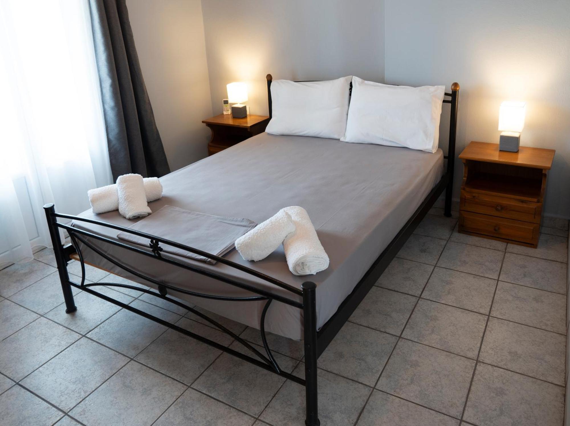 Ven Al Mar Apartment Azolimnos