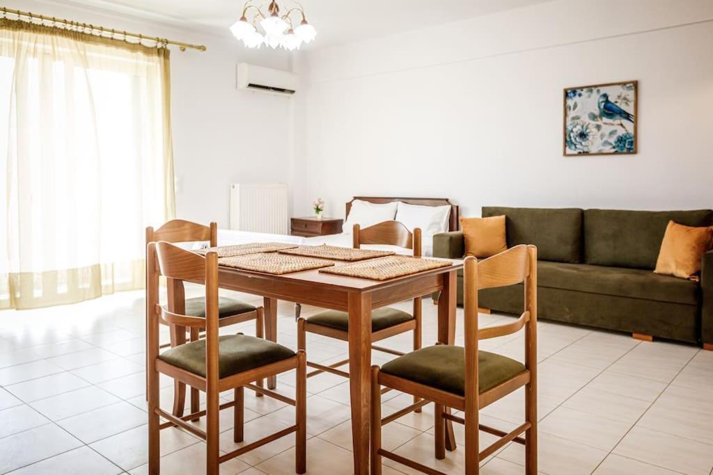 Beautiful New 70m² Near Everything Apartment