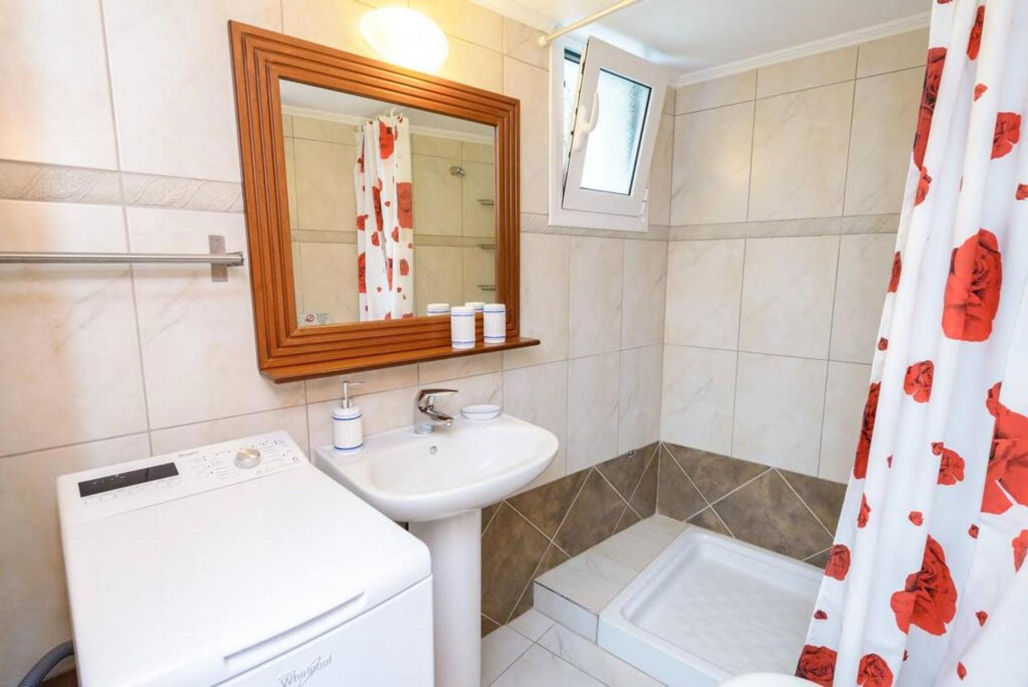 Seaside 2br * Agia Efimia