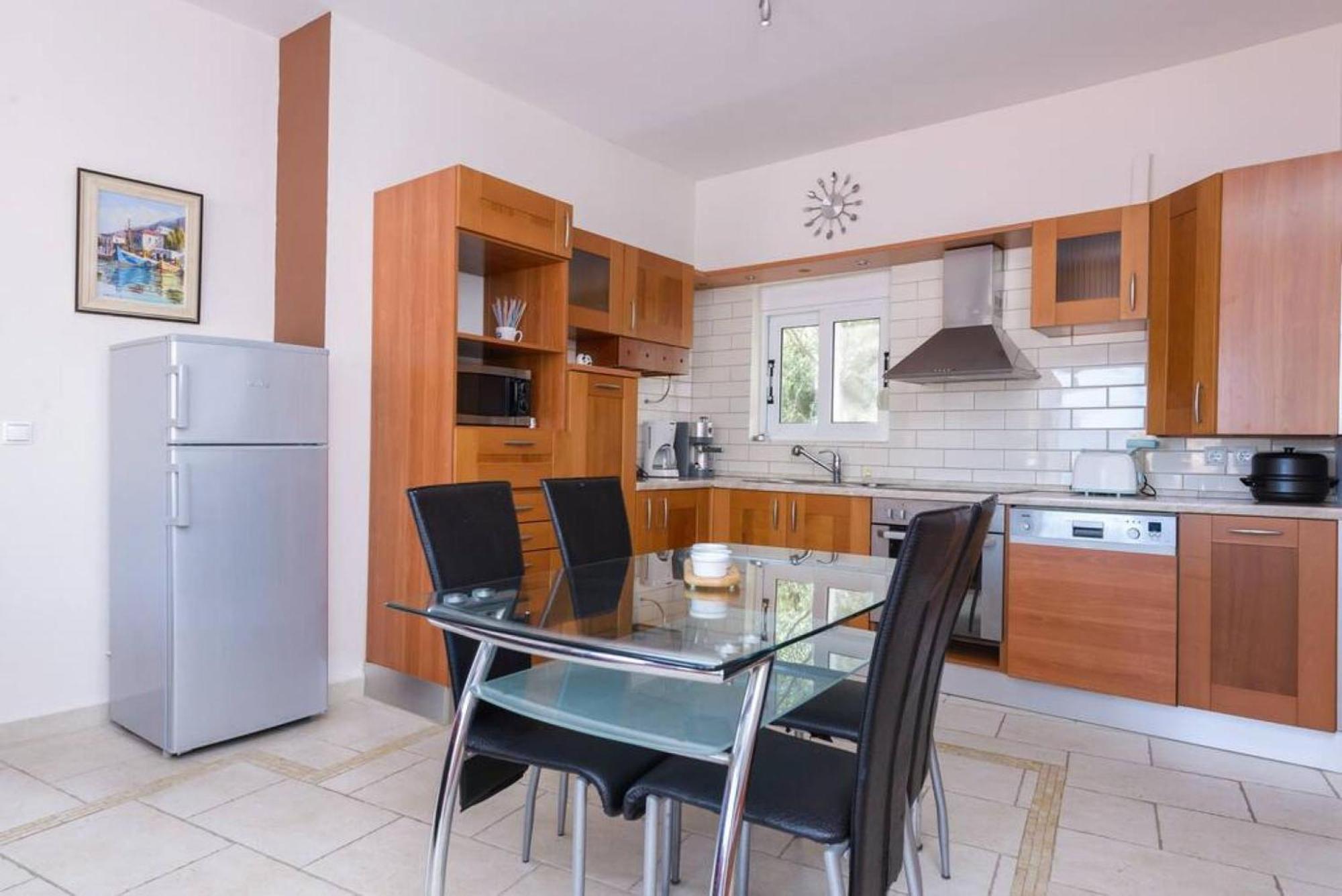 Seaside 2br Apartment *