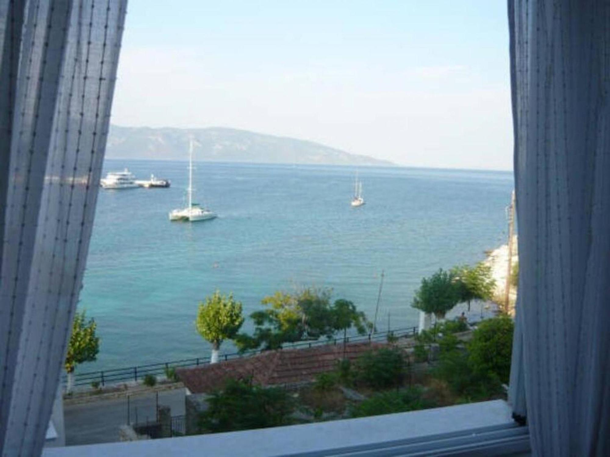 Seaside 2br Agia Efimia