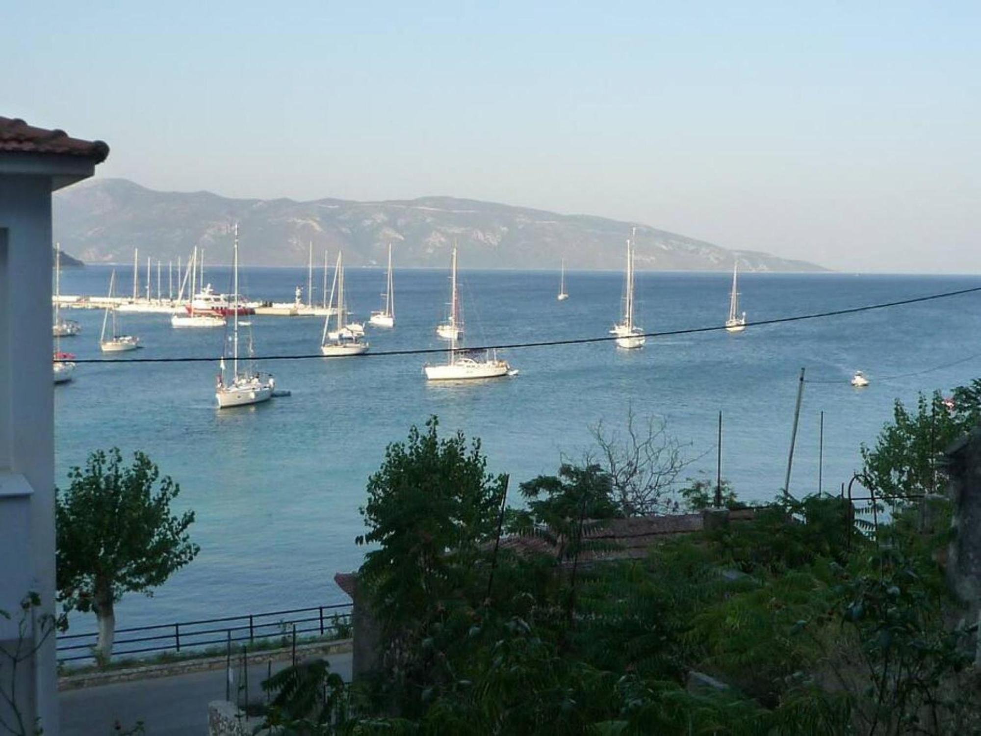 Seaside 2br Agia Efimia
