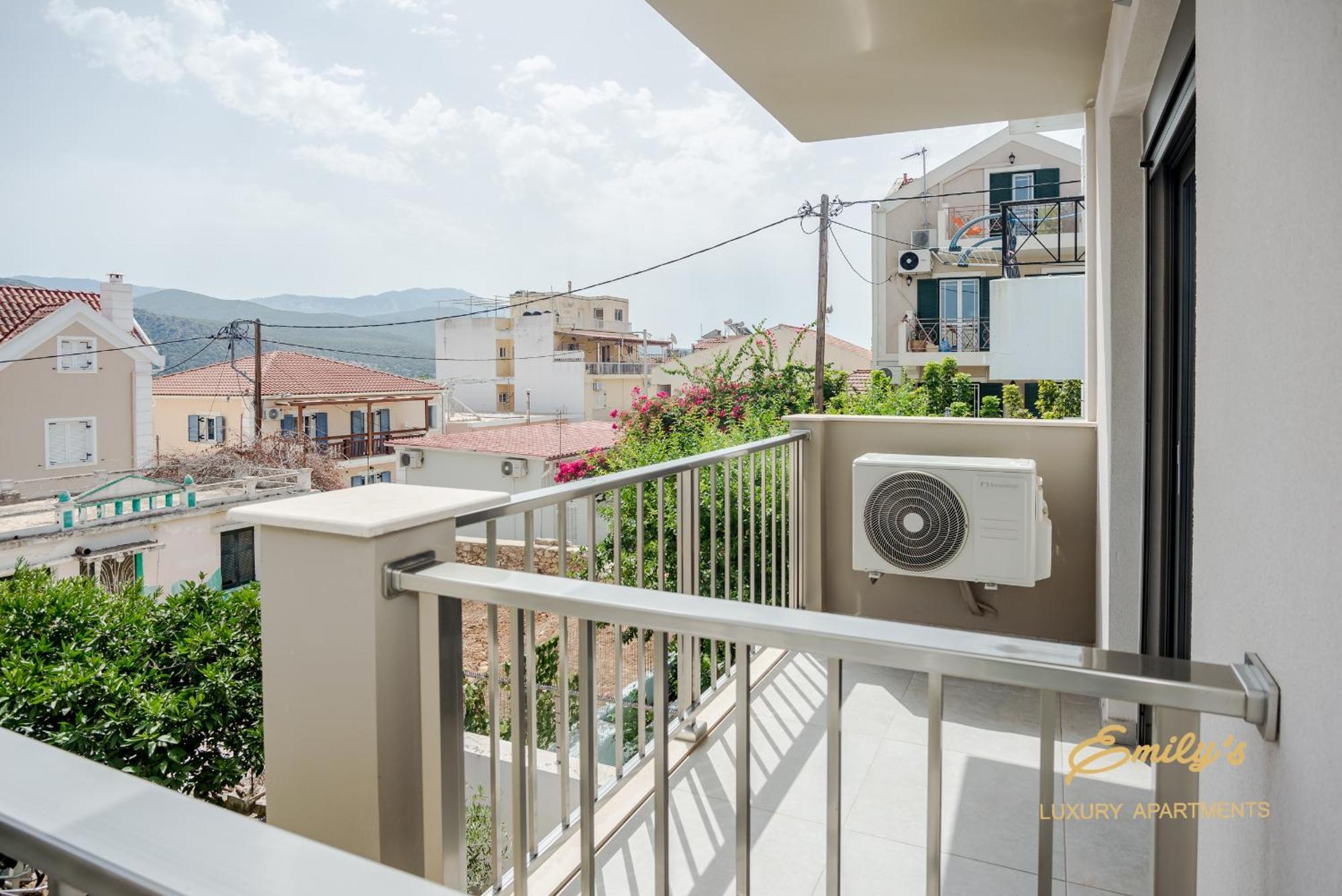 Emily's Luxury Argostoli (Kefalonia)