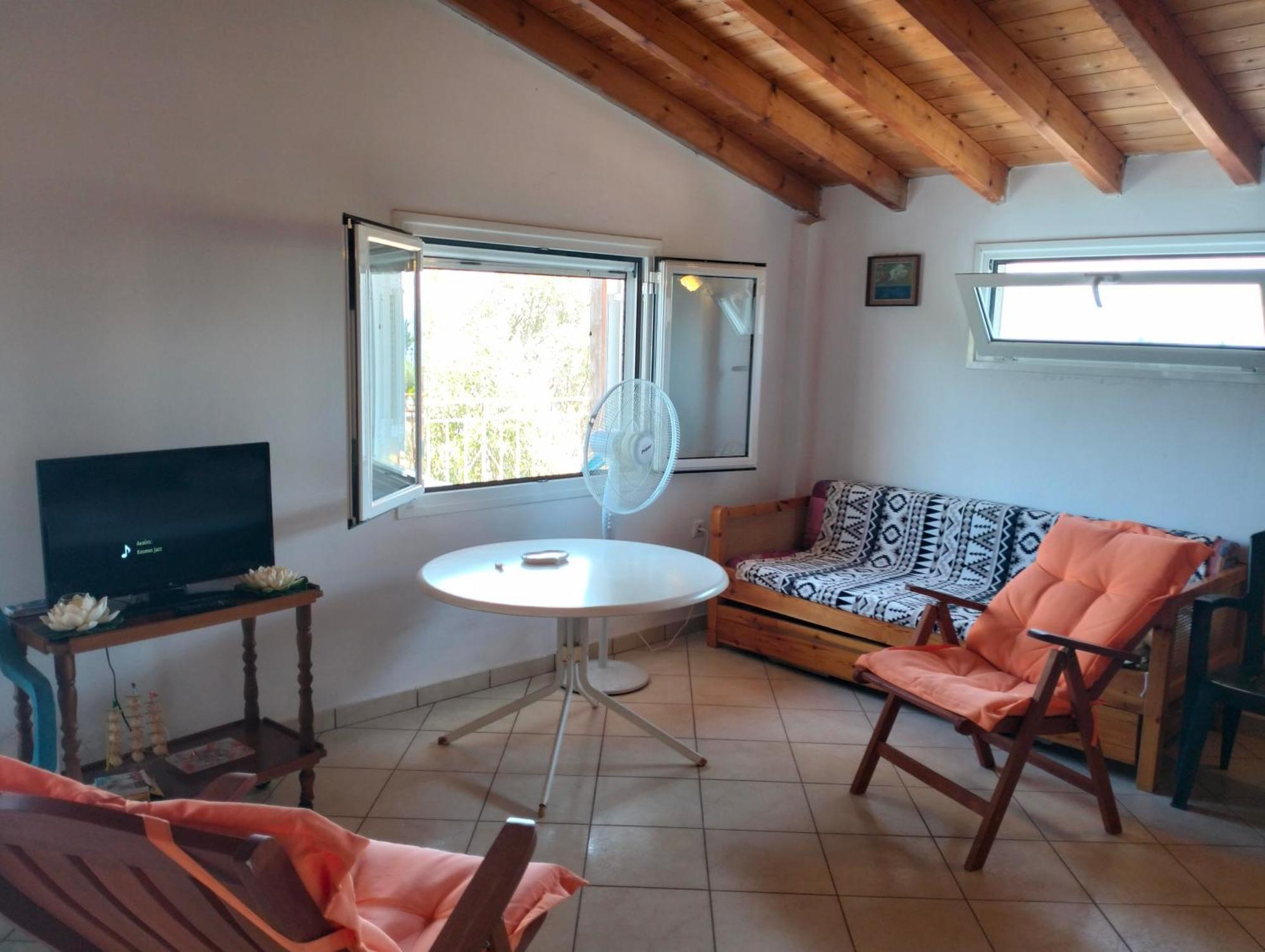 Greeksummer Apartment