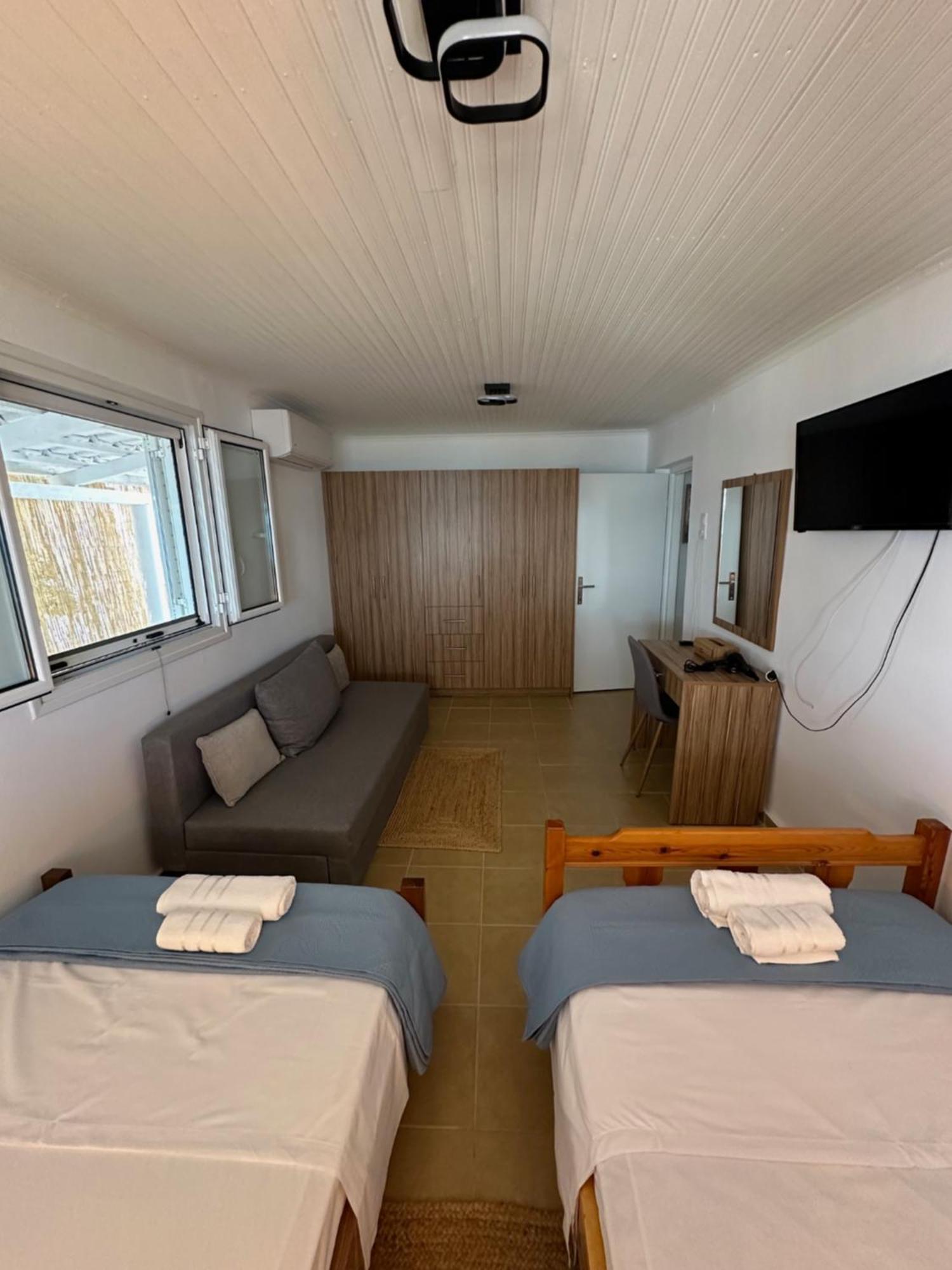 Holiday home Sea View Theoni