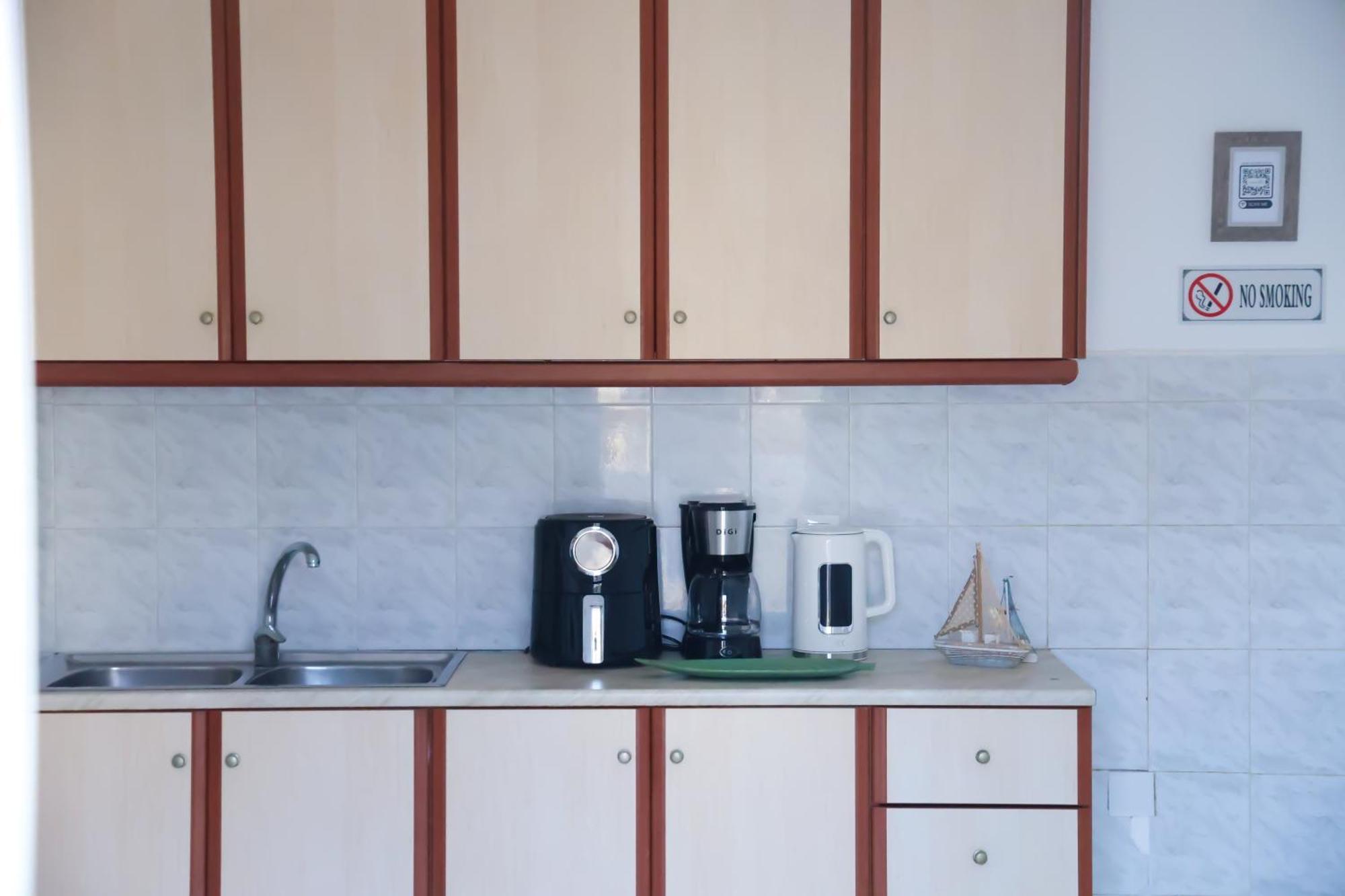 Simply 202 Apartment *