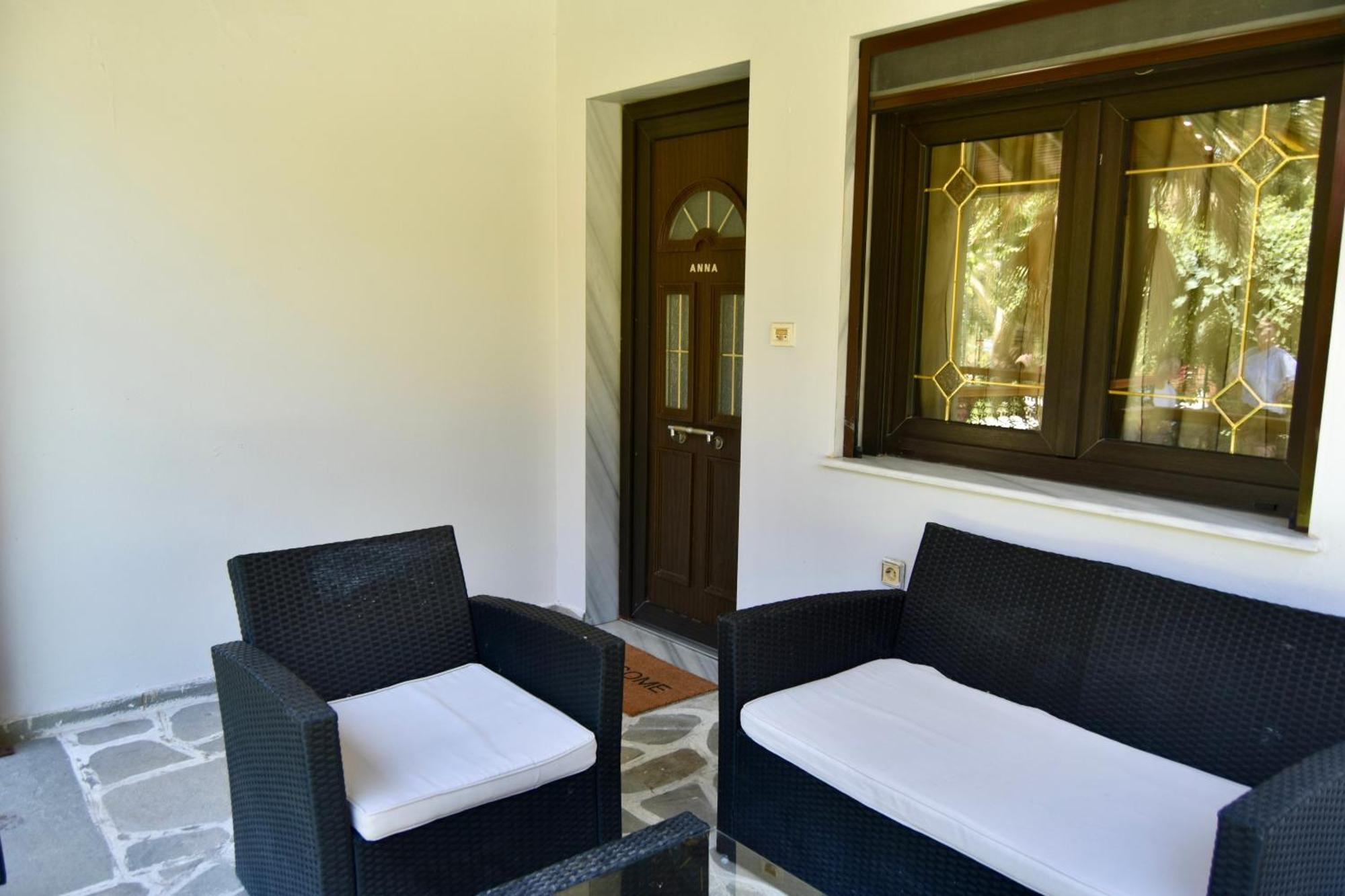 Oneiro Zois Aparthotel