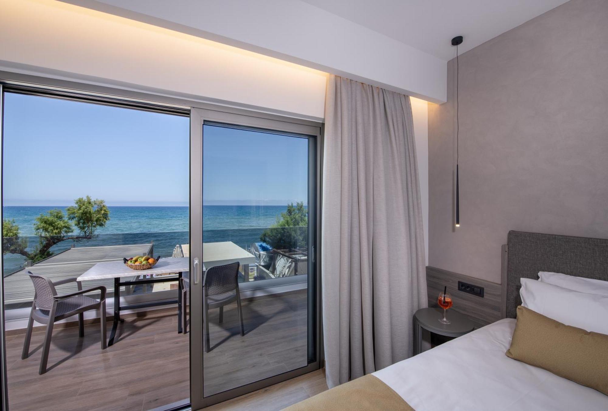 Creta Palm & Aparthotel 4*
