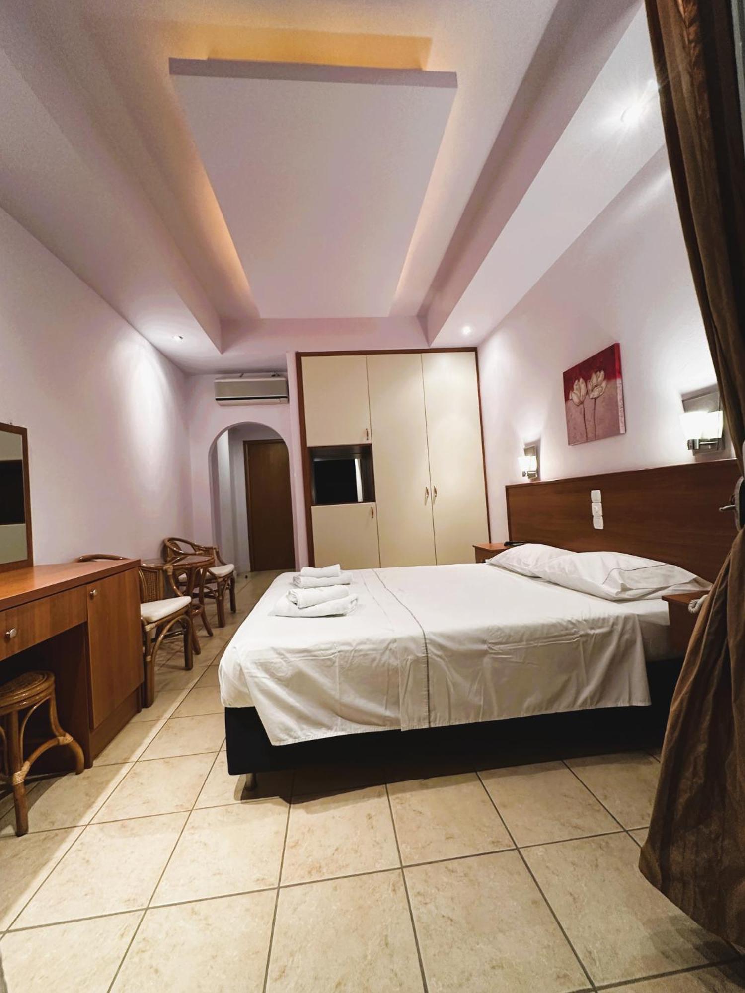 Souris Hotel 2*