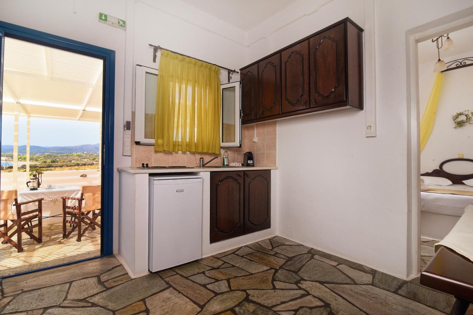 Anemes Aparthotel 2*