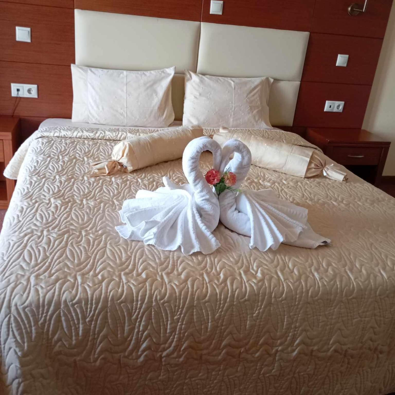 Hotel Siris