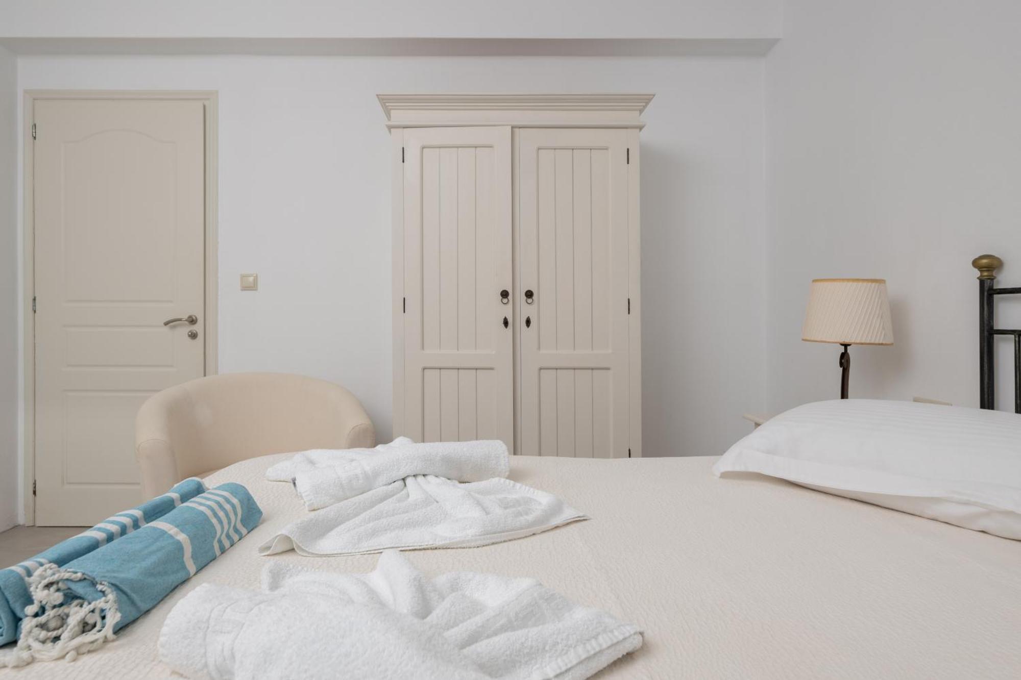 Aparthotel Iliada Villas 3*