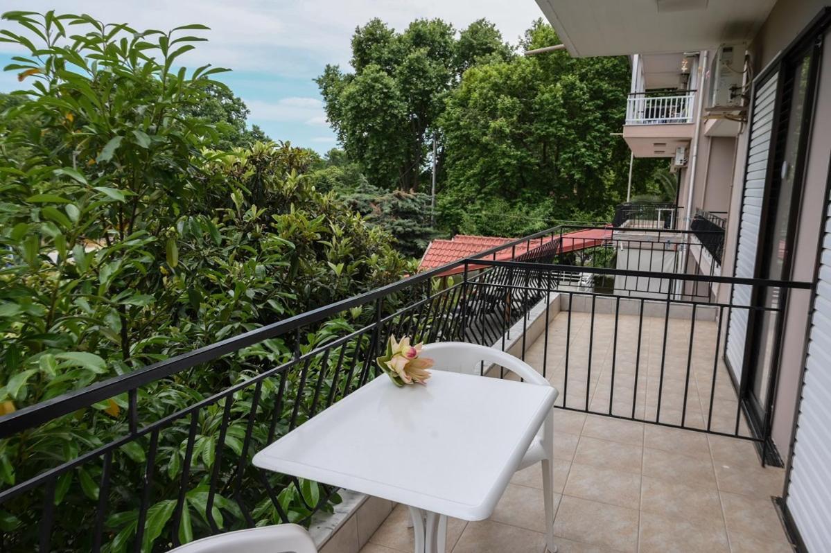 Aparthotel Geromichalos 2*