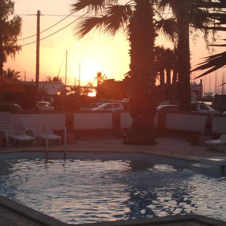 Hotel Miranta - &